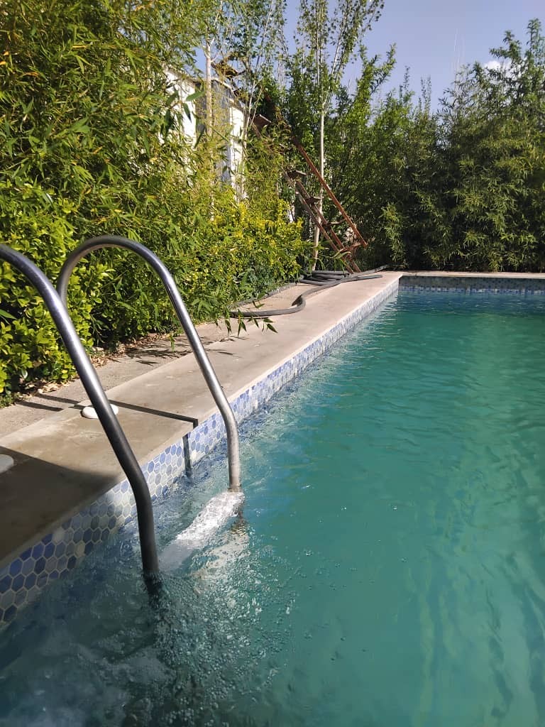 استخر استخر