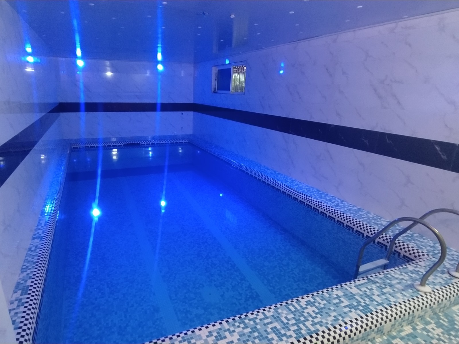 استخر