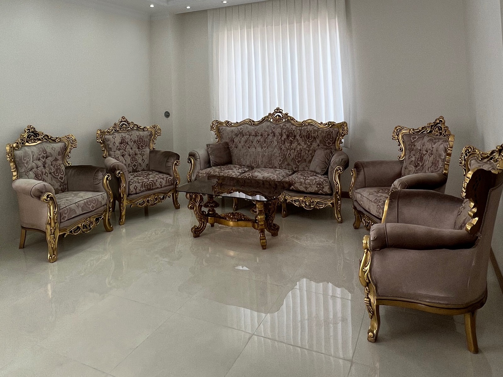 اتاق پذیرایی