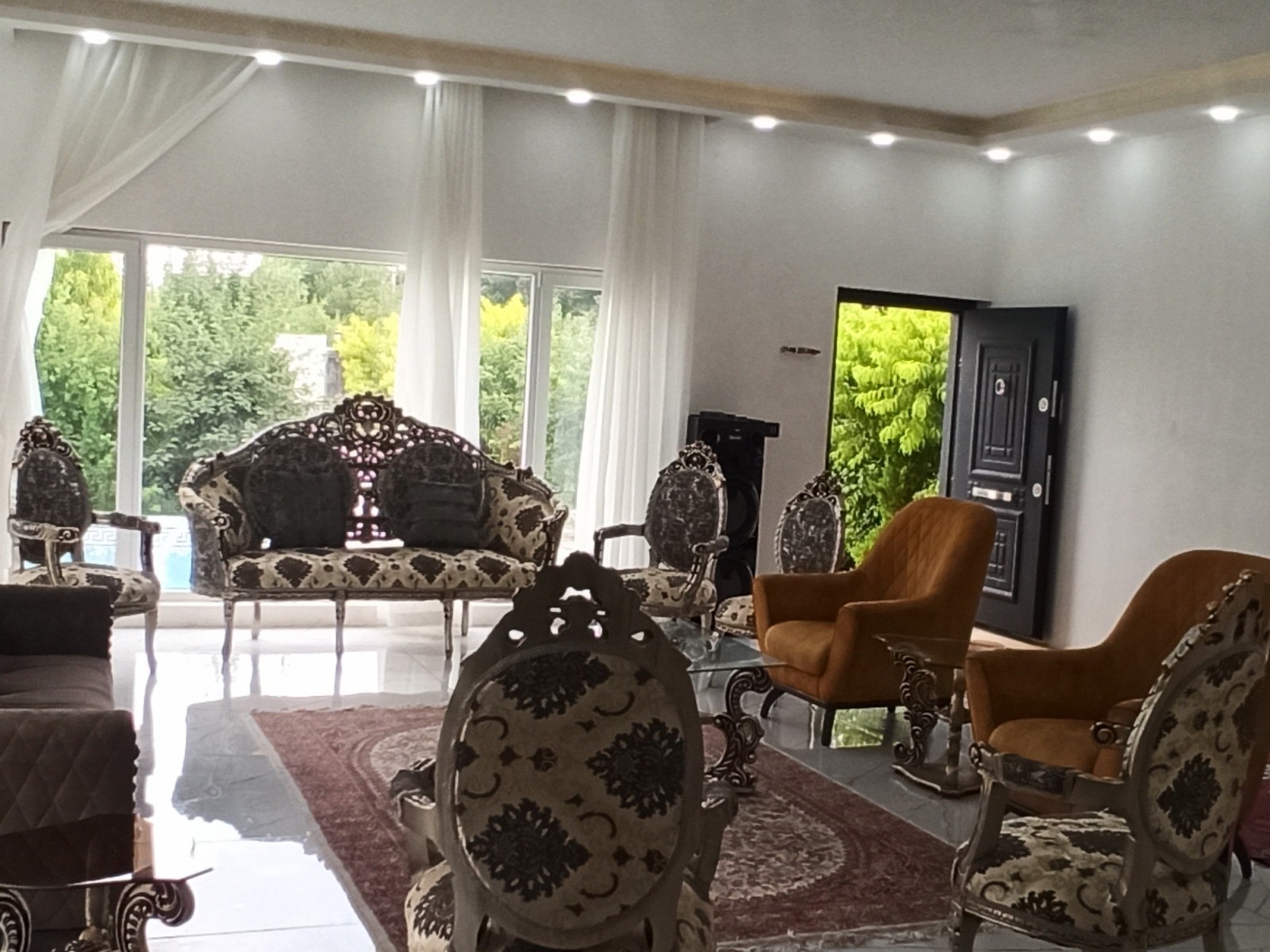 اتاق پذیرایی اتاق پذیرایی