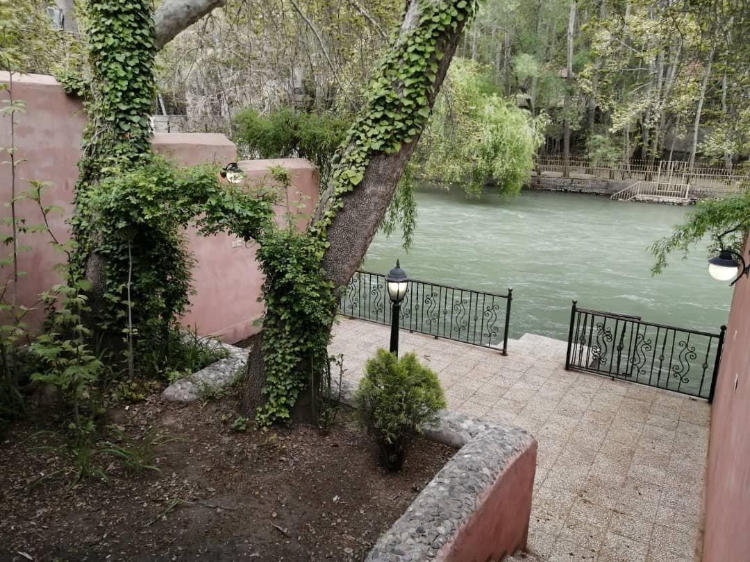 نمای بیرونی ساختمان