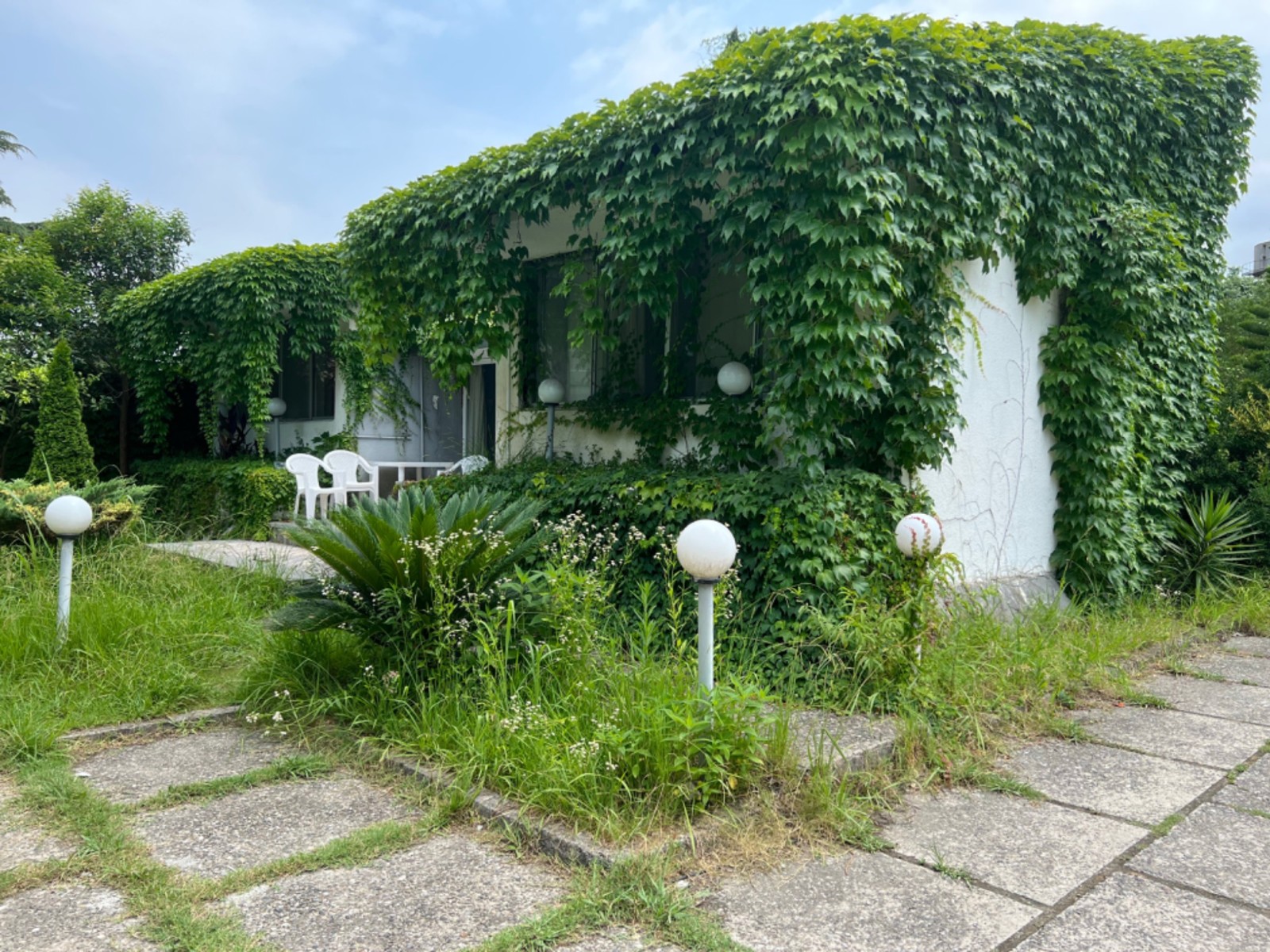 نمای بیرونی ساختمان نمای بیرونی ساختمان