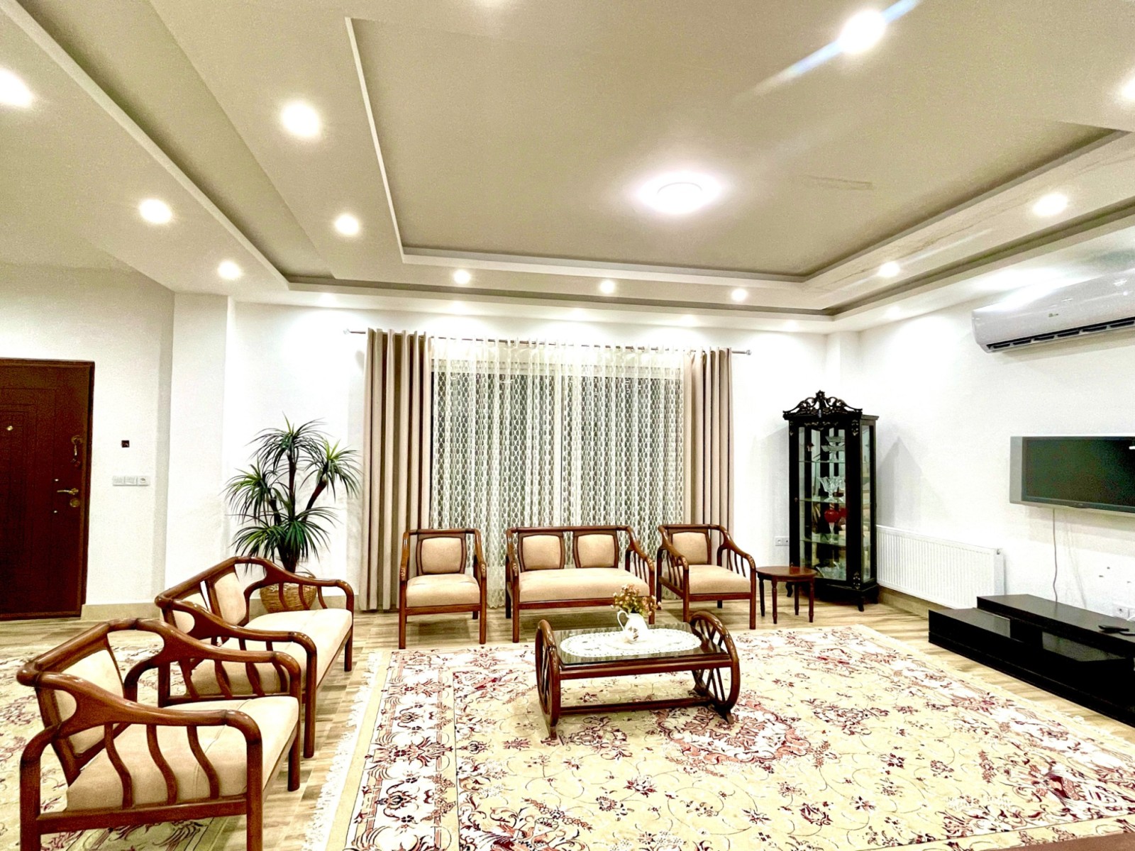 اتاق پذیرایی