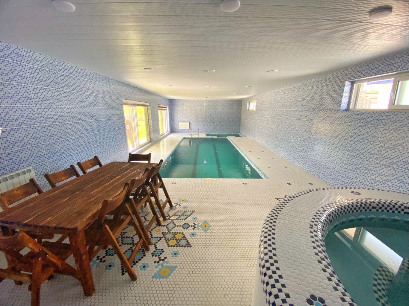 استخر استخر