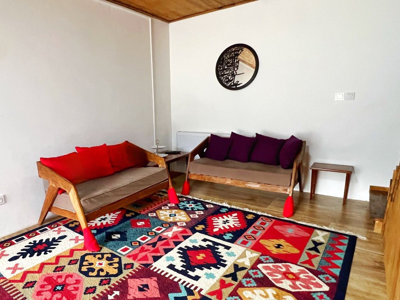 نشیمن پایین نشیمن پایین