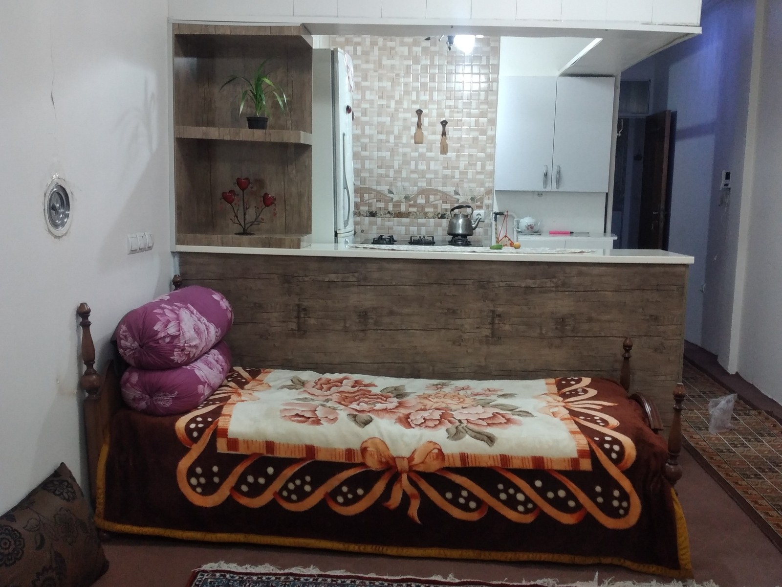 اتاق پذیرایی و آشپزخانه اتاق پذیرایی و آشپزخانه