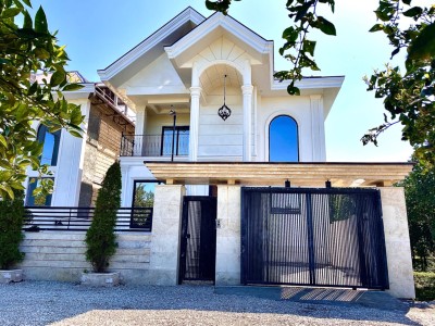 ویلای‌ استخردار شهسان یک