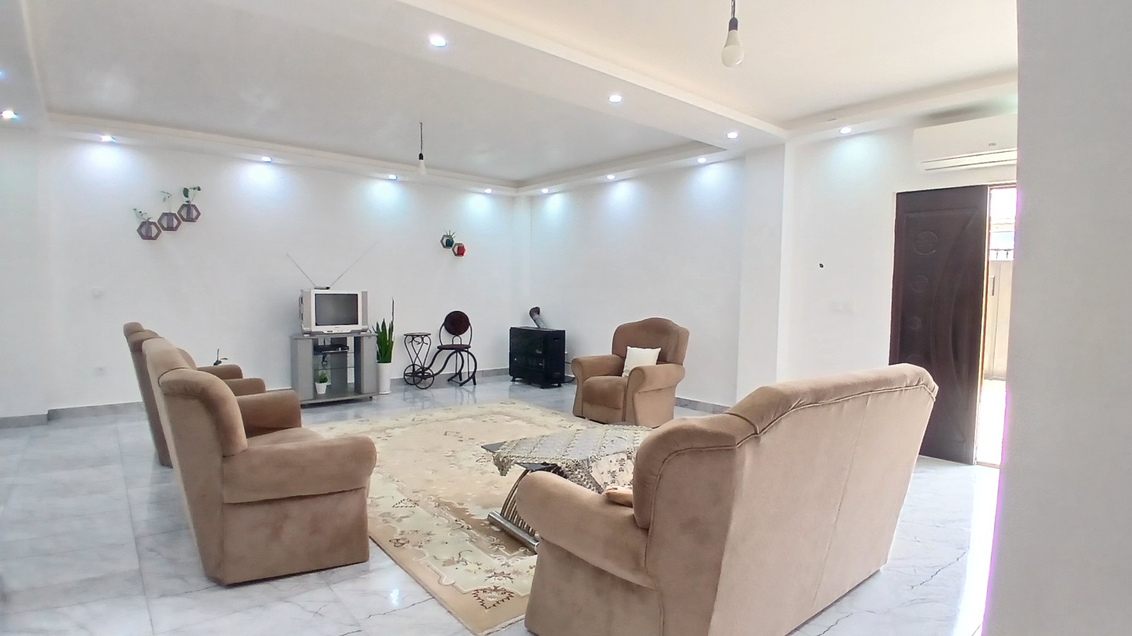 اتاق پذیرایی