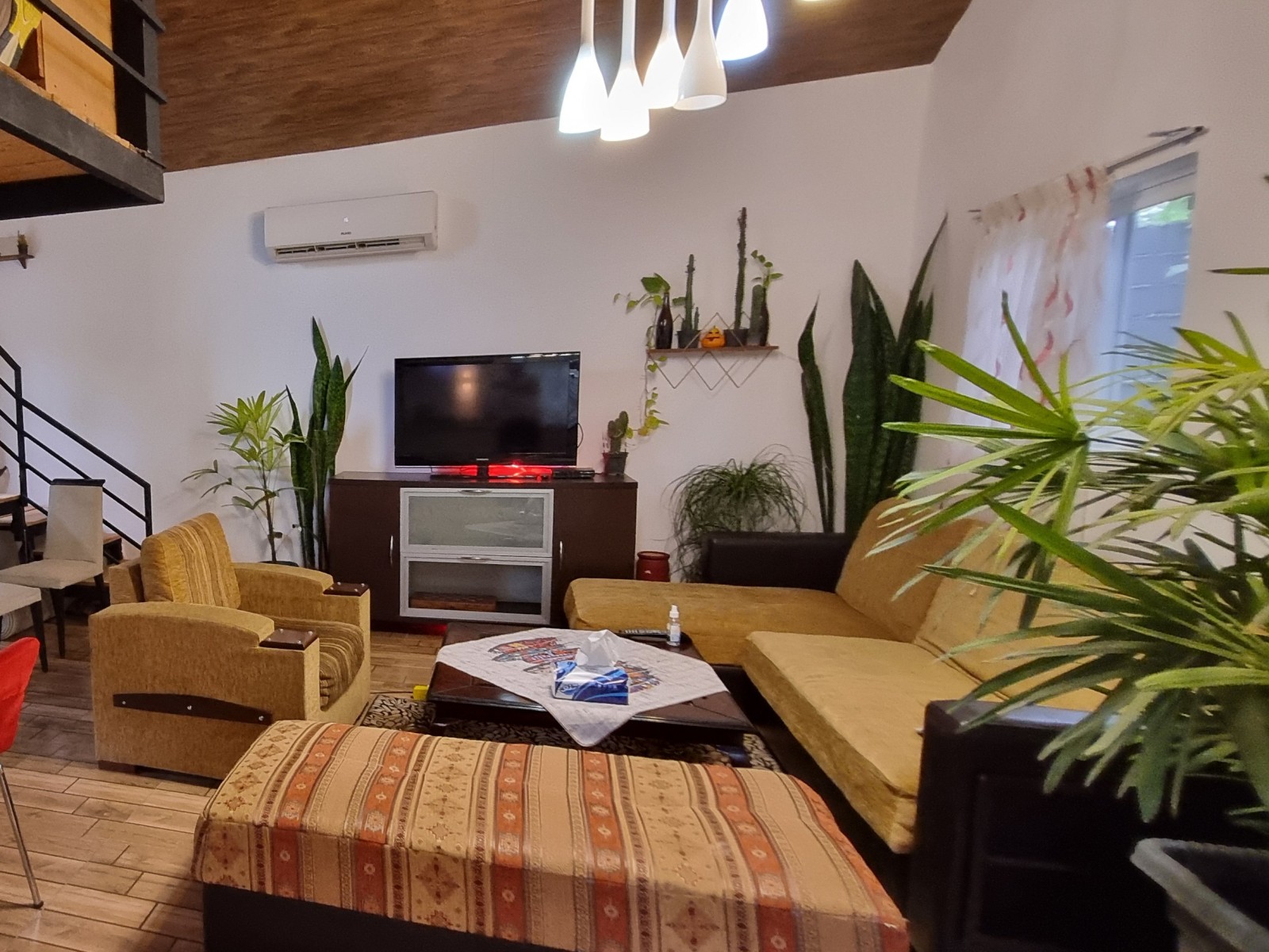 اتاق پذیرایی