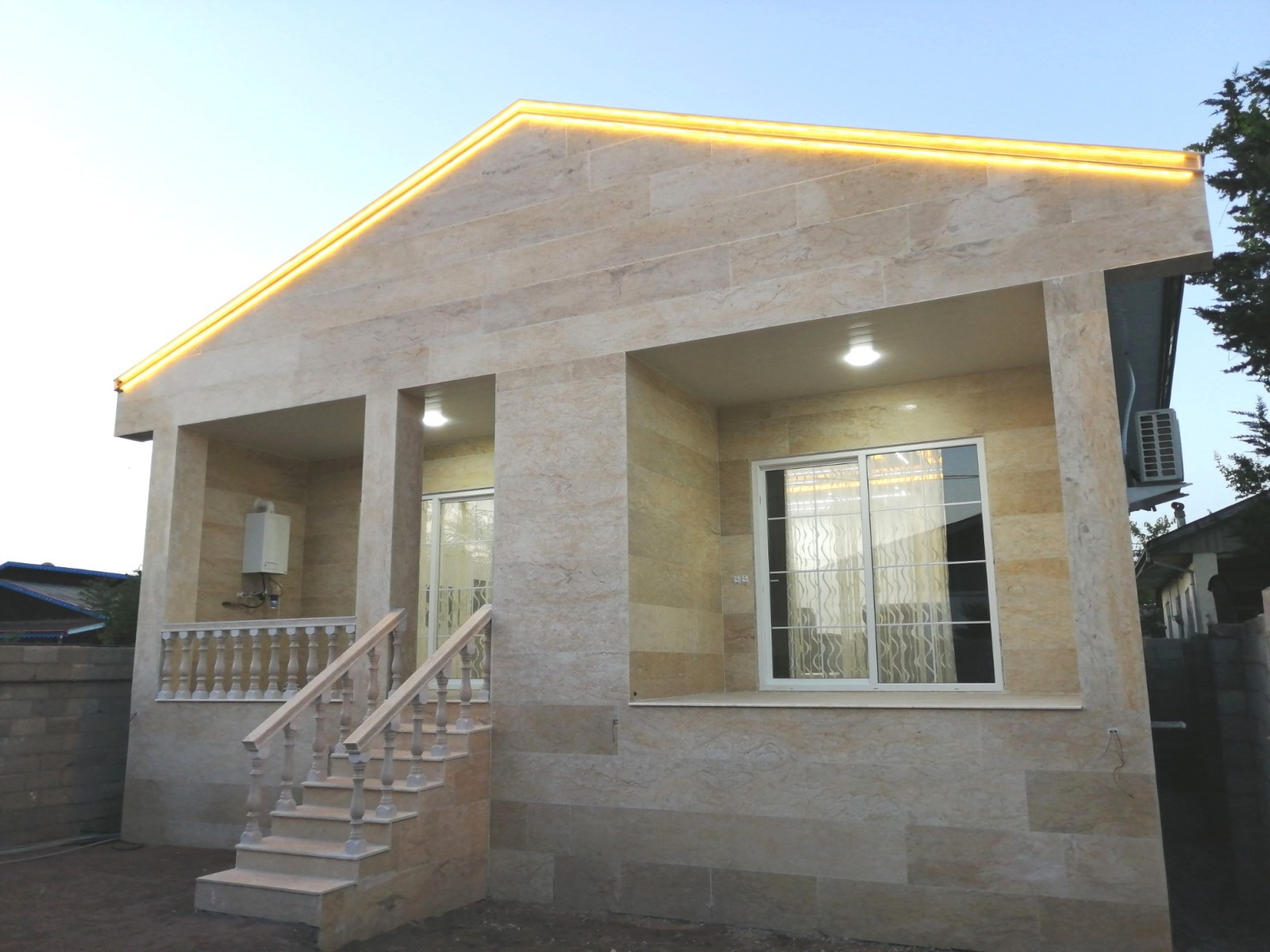 نمای بیرونی ساختمان نمای بیرونی ساختمان