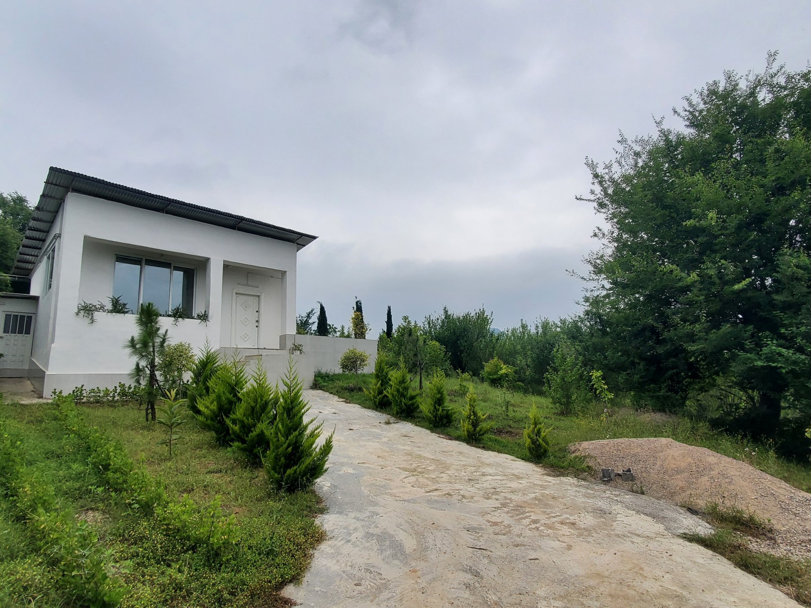 نمای بیرونی ساختمان