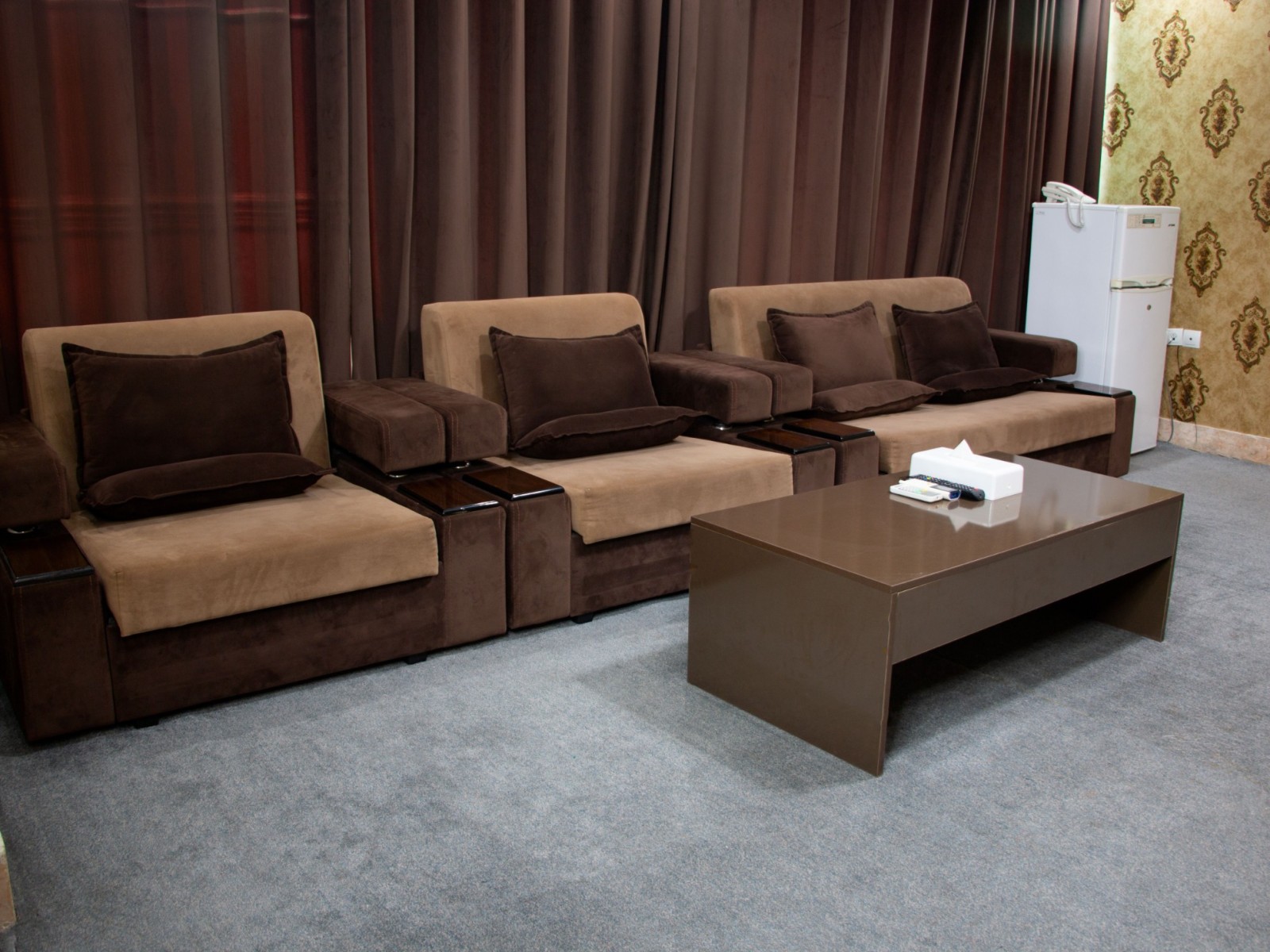 اتاق پذیرایی