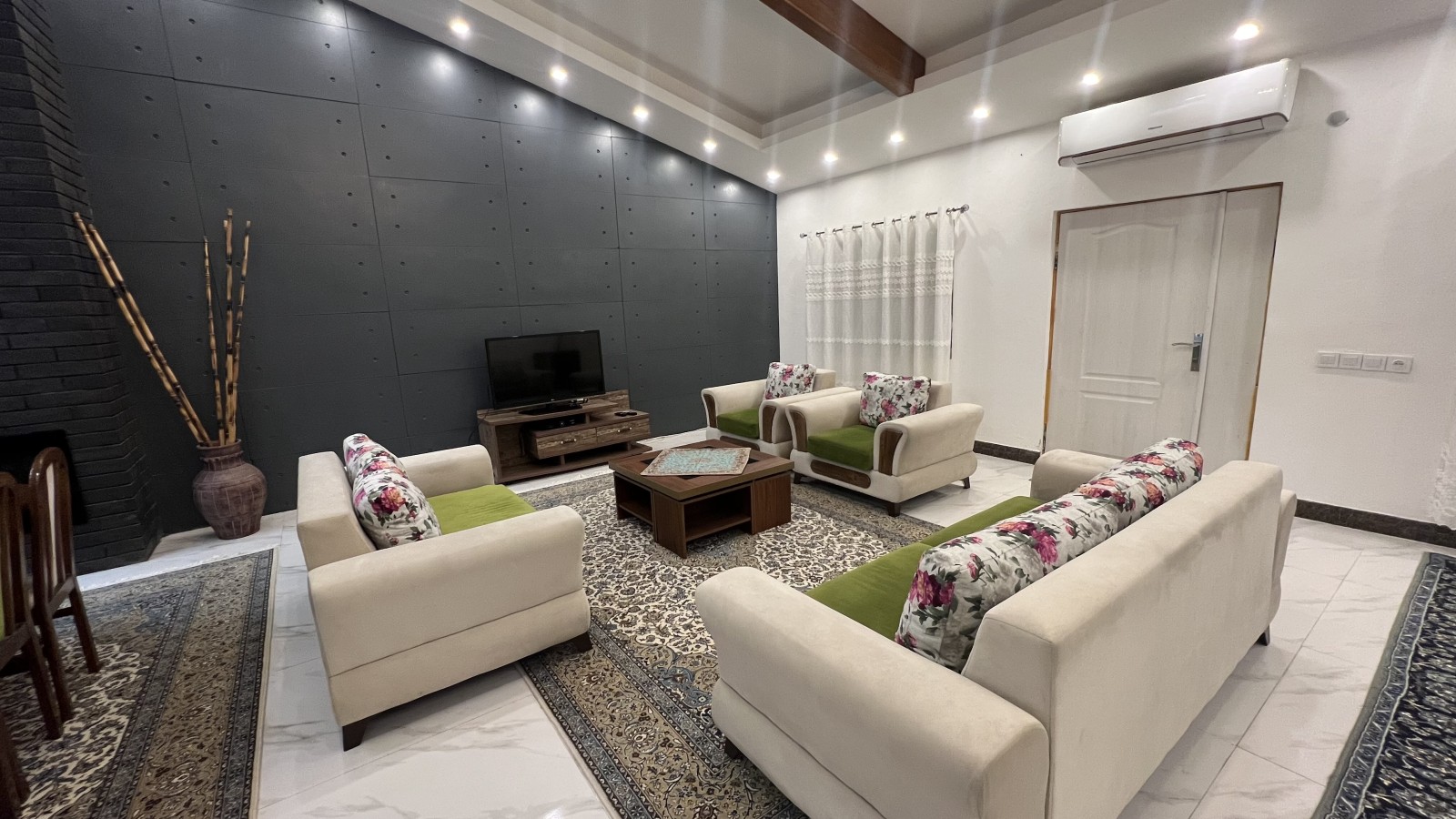 اتاق پذیرایی