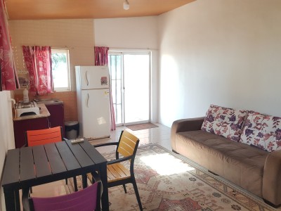 واحد تک خواب پلاک اول رو به اب ویو بی نظیر واحد تک خواب پلاک اول رو به اب ویو بی نظیر