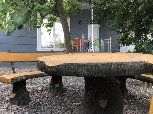 نمای بیرونی ساختمان