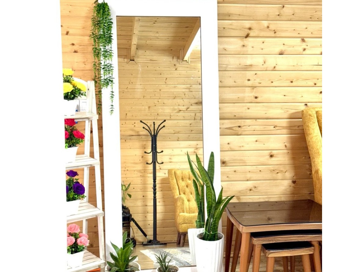 آیینه آیینه