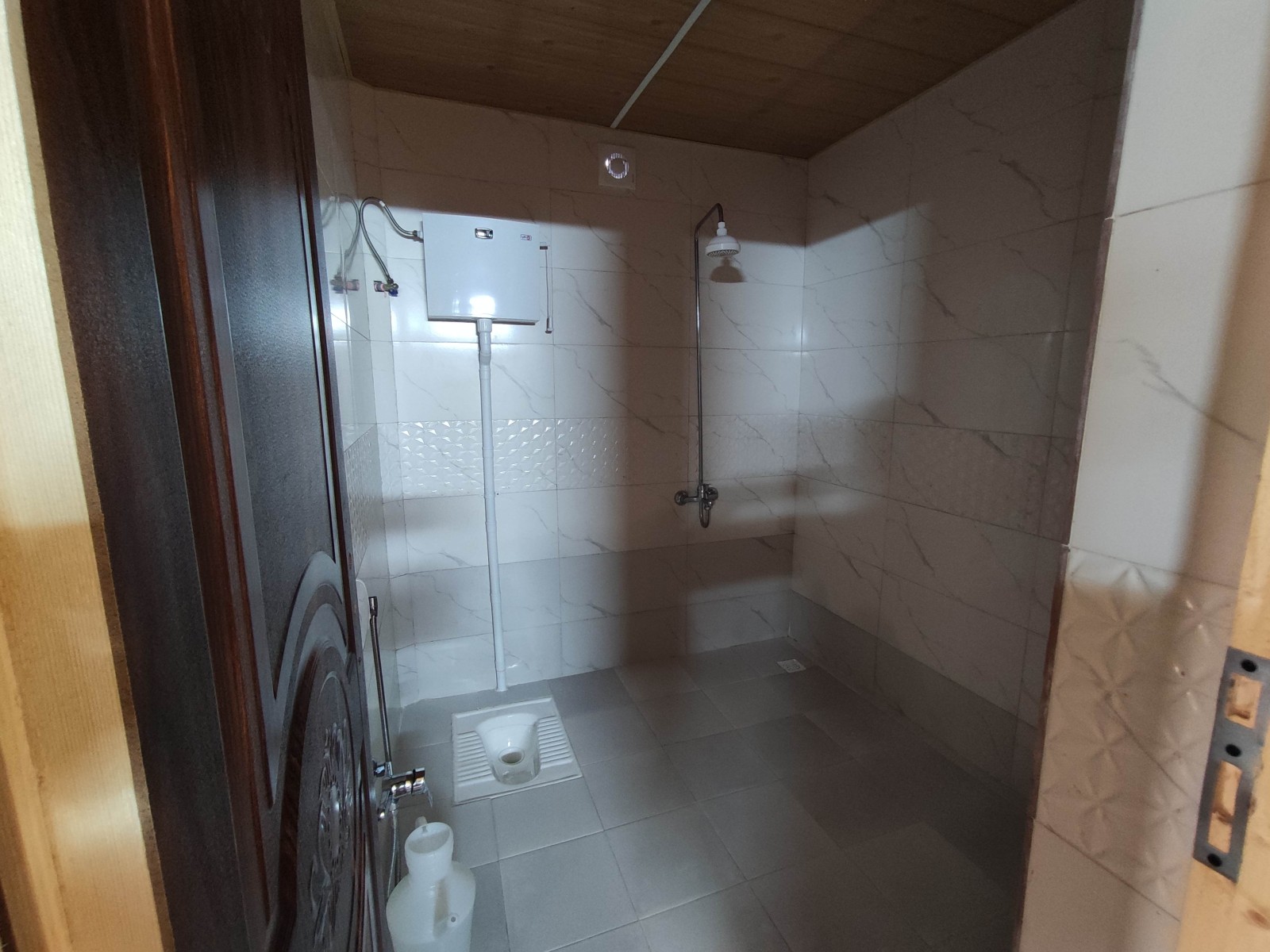 سرویس بهداشتی و حمام