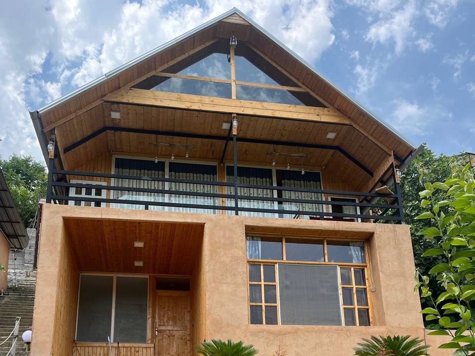 نمای بیرونی ساختمان