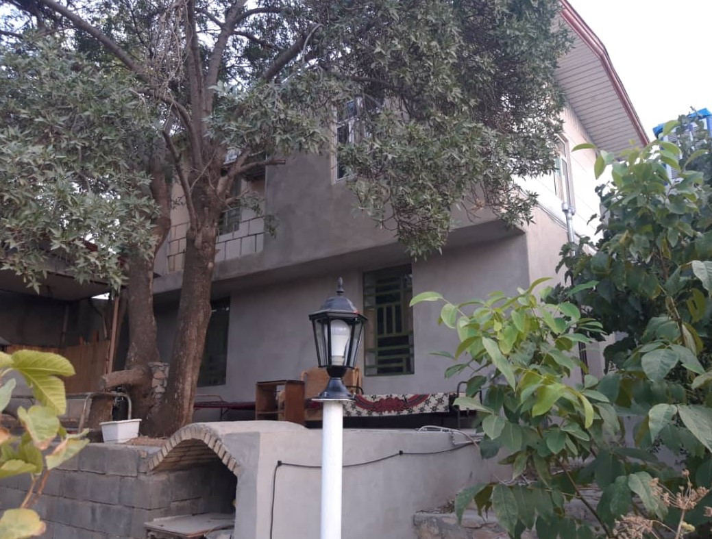 نمای خانه باغ