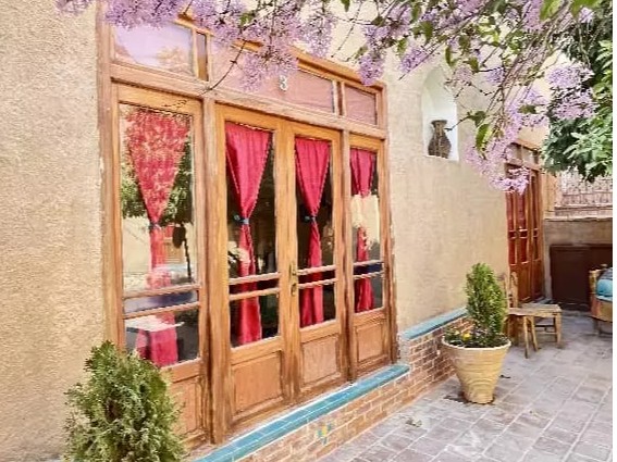 حیاط