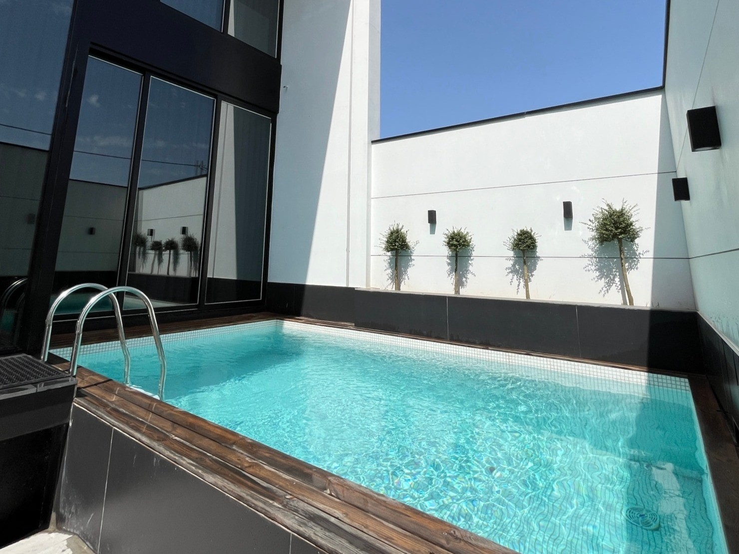 استخر استخر