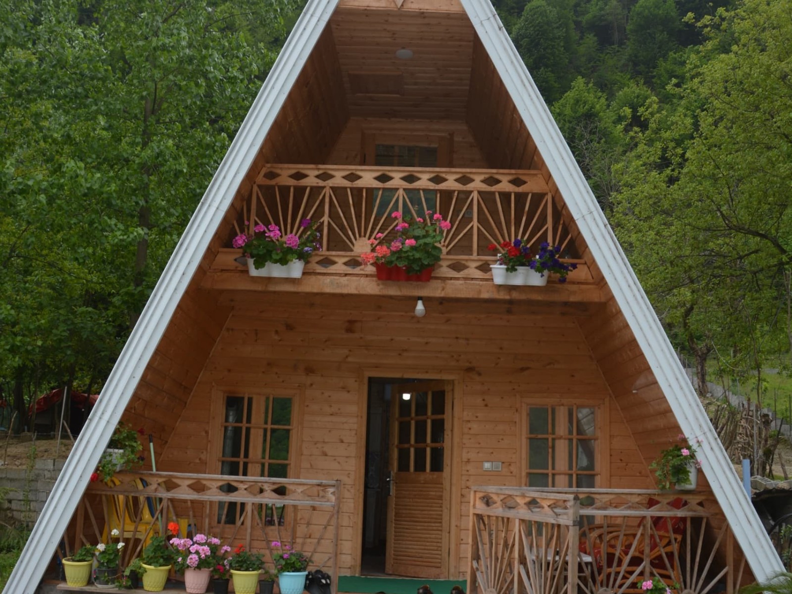 نمای بیرونی ساختمان نمای بیرونی ساختمان