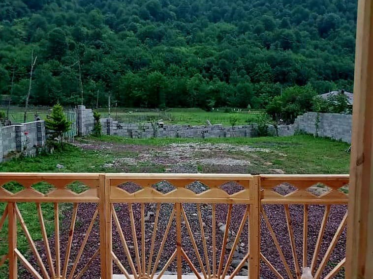 تراس پایین تراس پایین