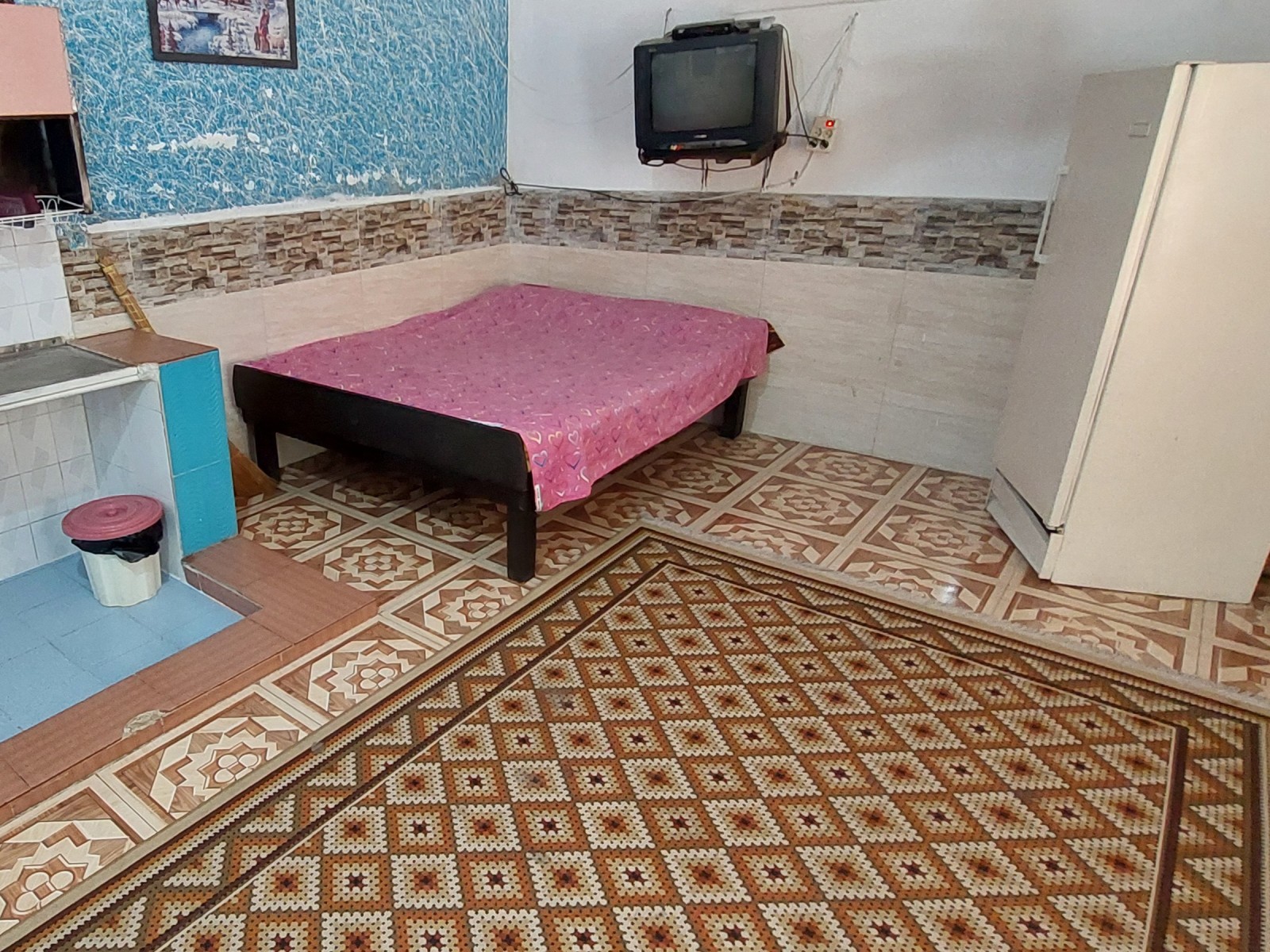 سرویس خواب موجود در پذیرایی