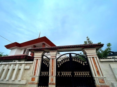 ویلای چهار خوابه استخردار در نزدیکی رودخانه ویلای چهار خوابه استخردار در نزدیکی رودخانه