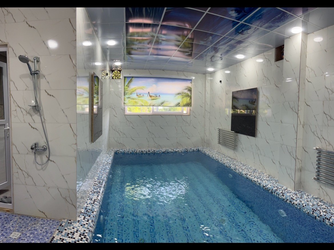 استخر استخر