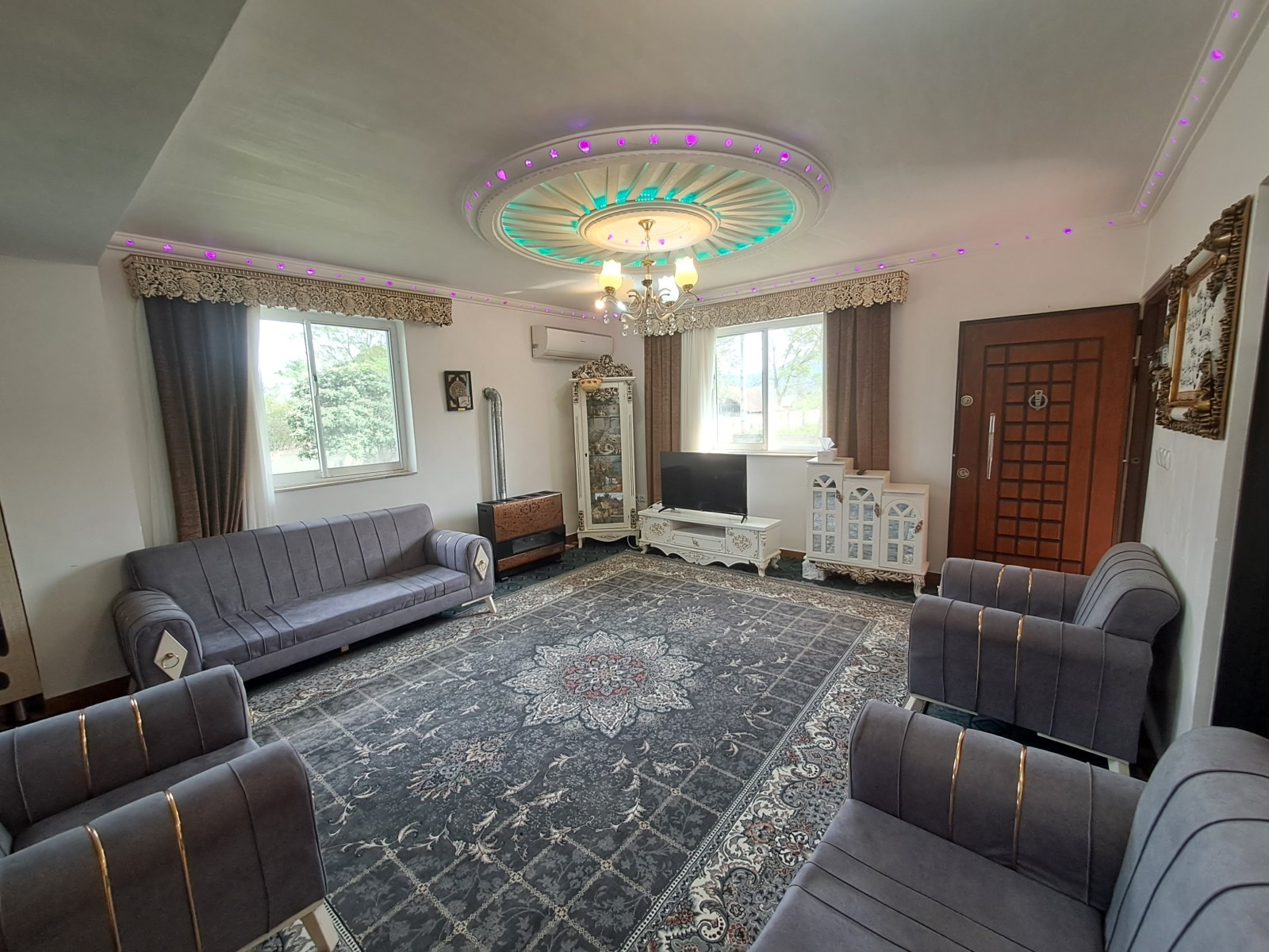 اتاق پذیرایی