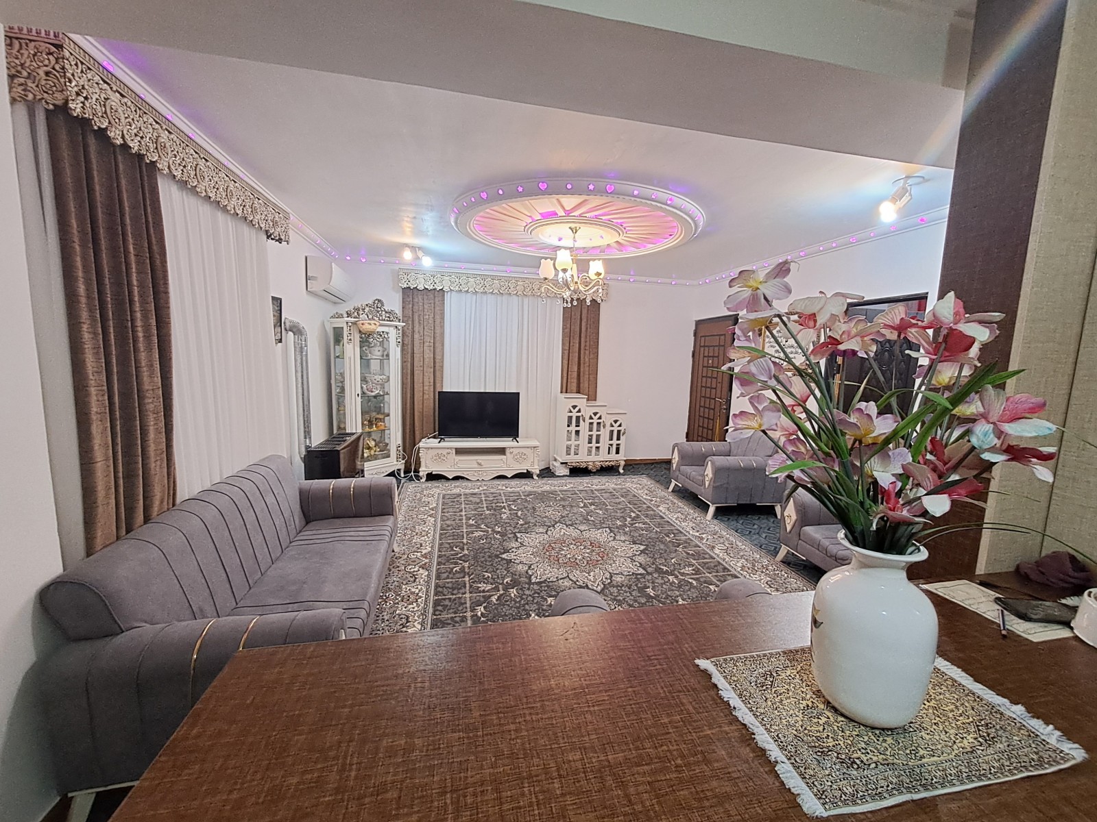 اتاق پذیرایی