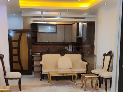 واحد مسکونی نزدیک مرکز شهر و شهربازی و نمایشگاه