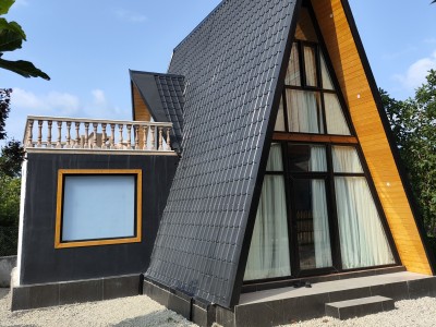 کلبه سوئیسی جنگلی آوین کلبه سوئیسی جنگلی آوین