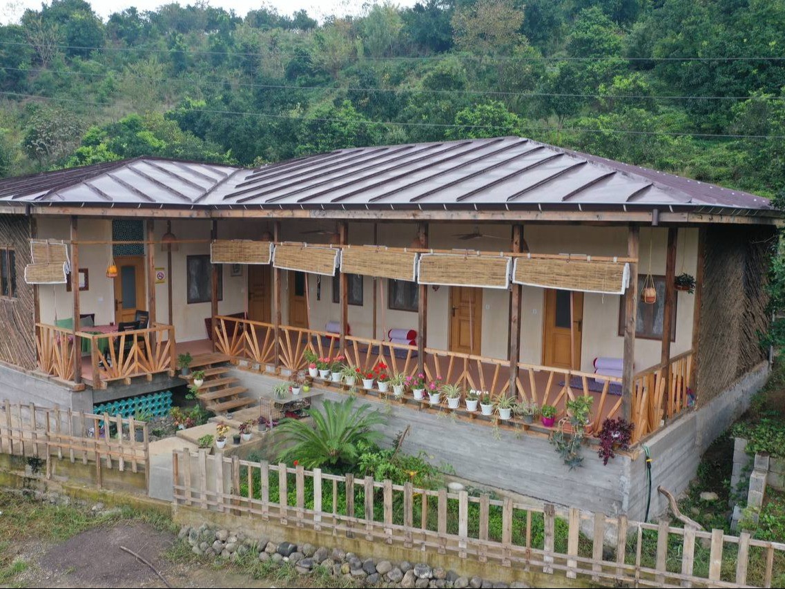 نمای بیرونی ساختمان