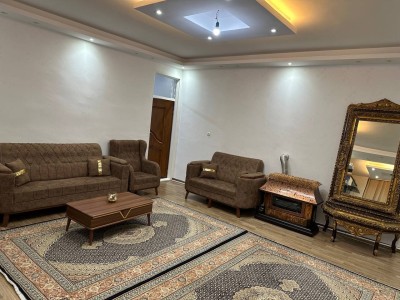 واحد ویلایی دو خوابه با حیاط