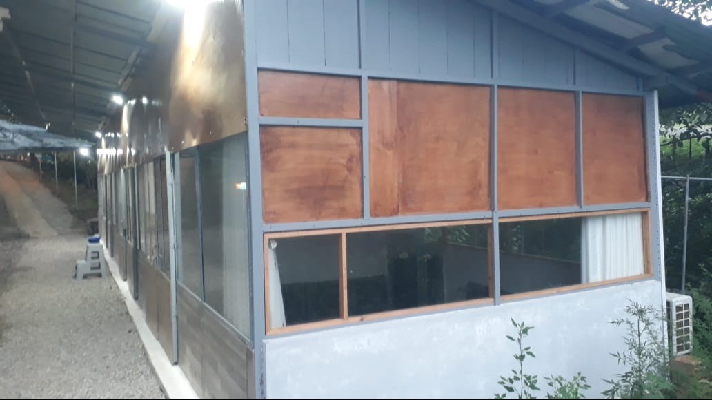 نمای بیرونی ساختمان نمای بیرونی ساختمان