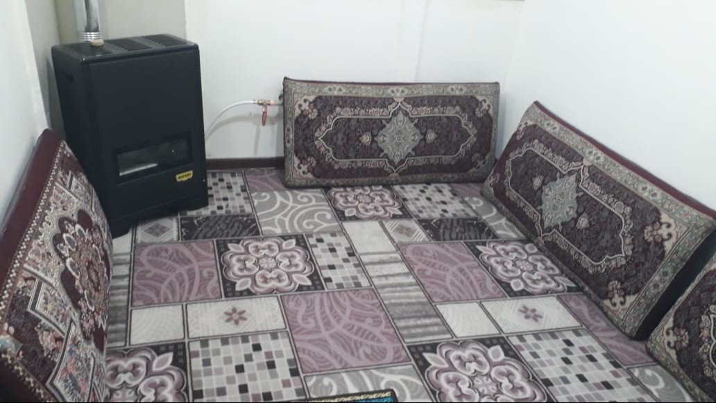 داخل واحد داخل واحد