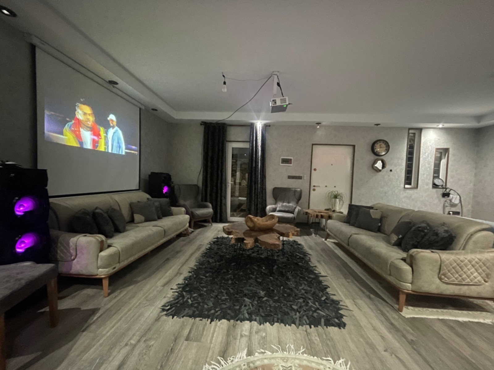 اتاق پذیرایی