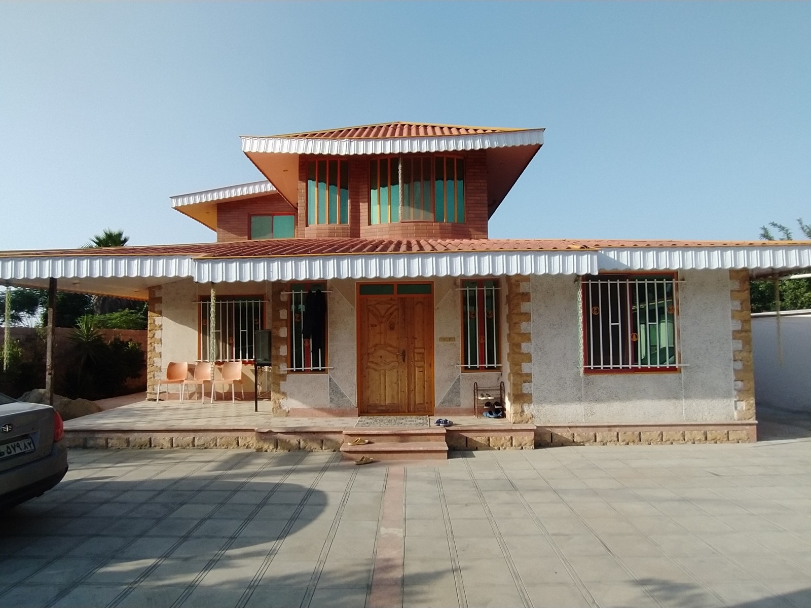 نمای بیرونی ساختمان