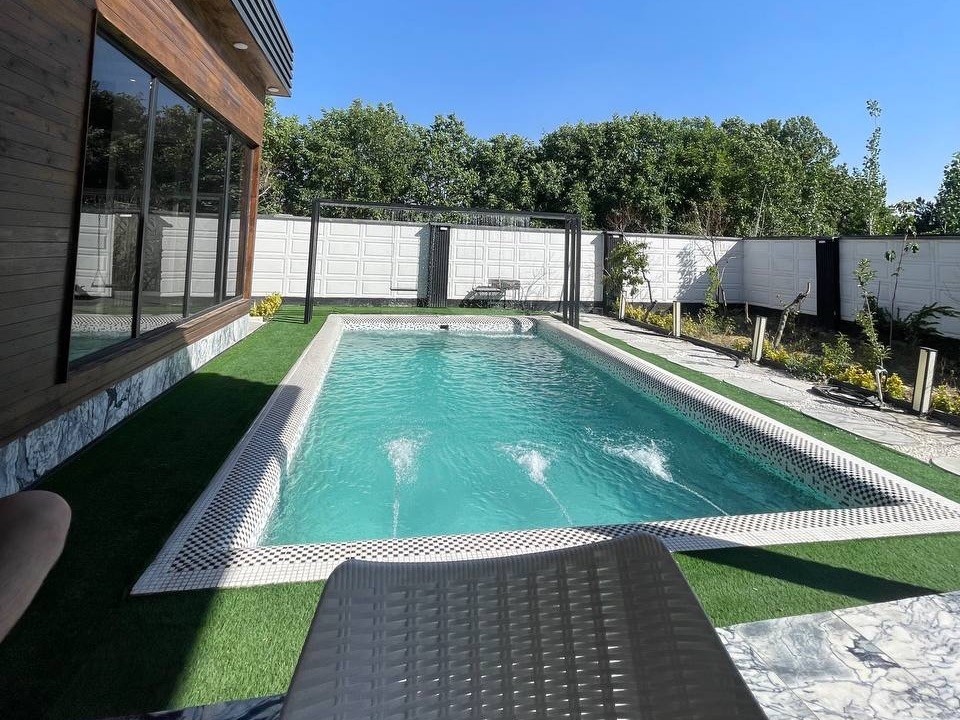 استخر استخر