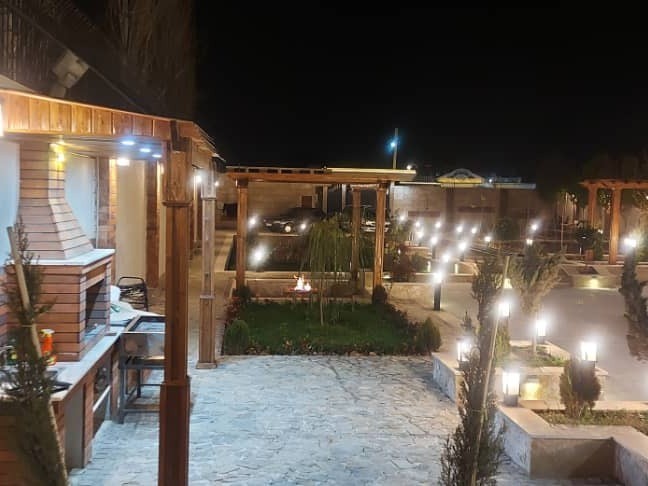 باربیکیو و آتشکده روباز
