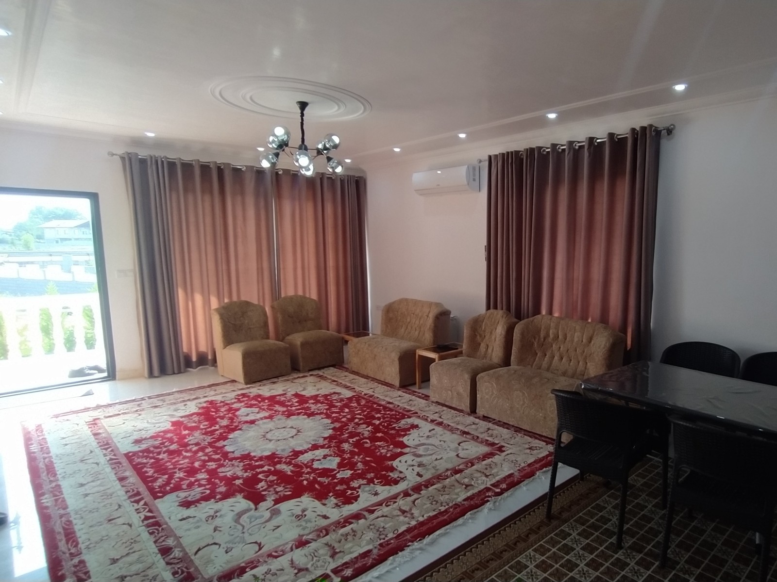 اتاق پذیرایی