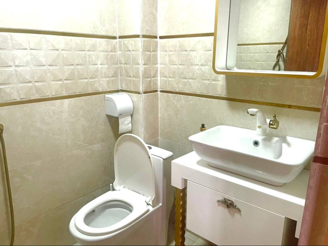 سرویس بهداشتی و حمام