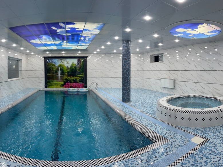 استخر استخر