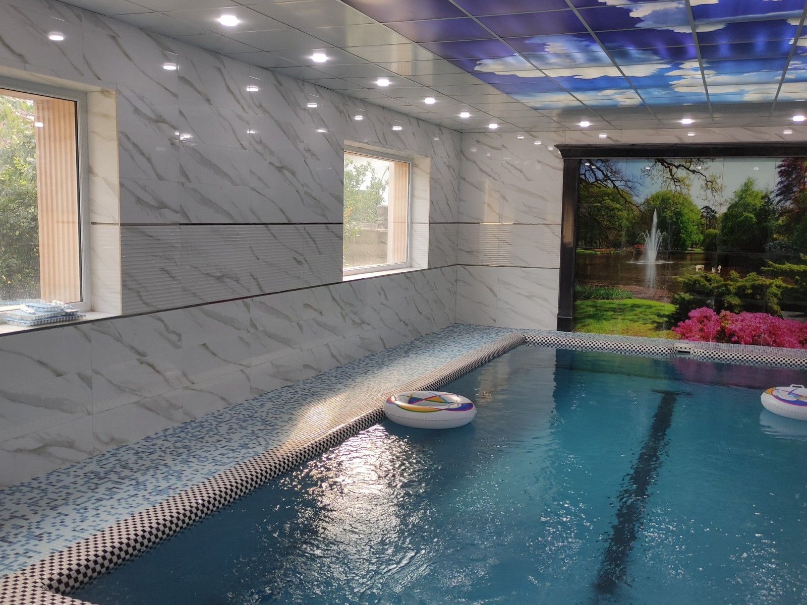 استخر استخر