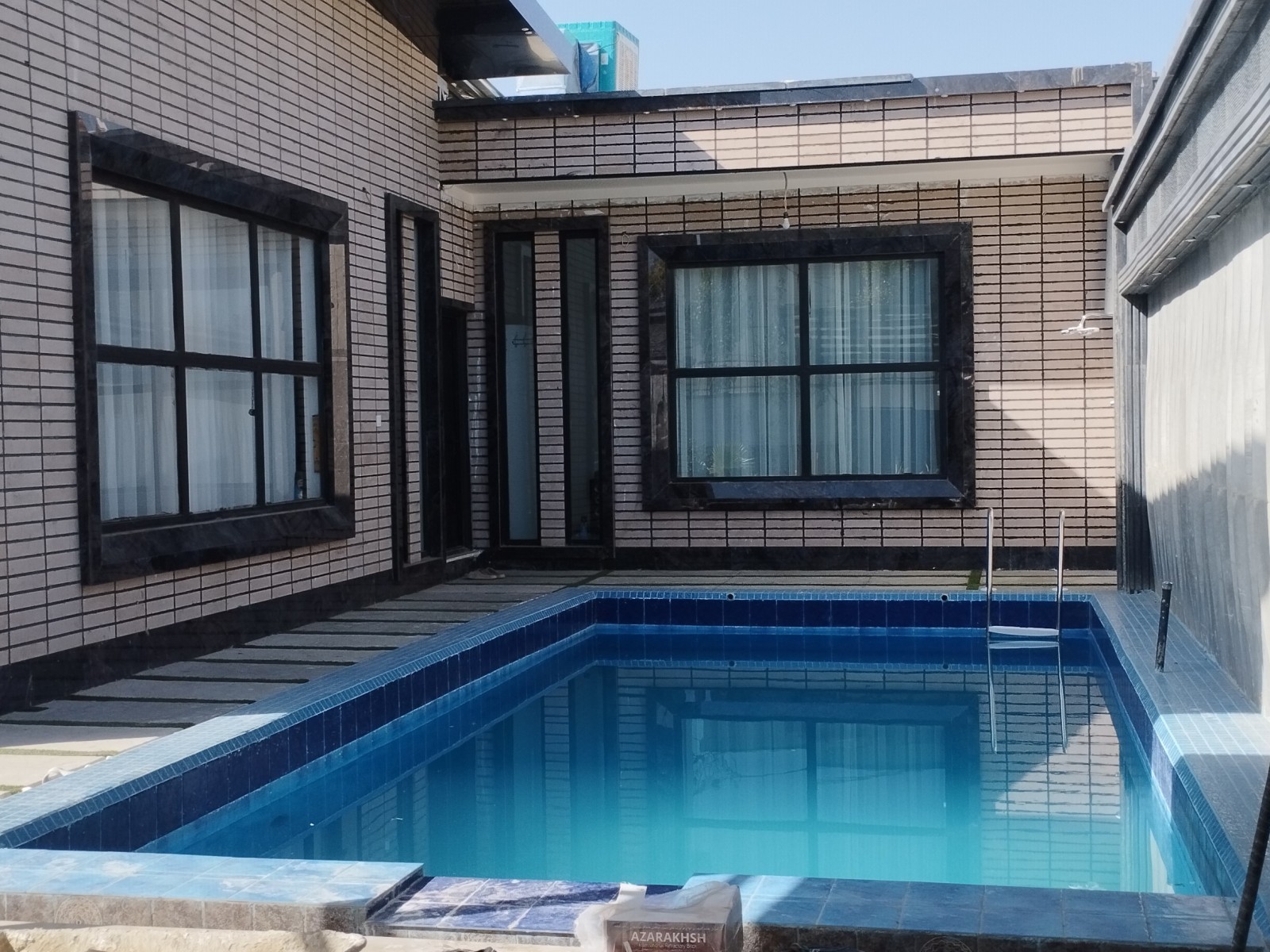 استخر استخر