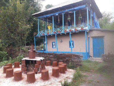 " اقامتگاه بومگردی گیلی خانه "