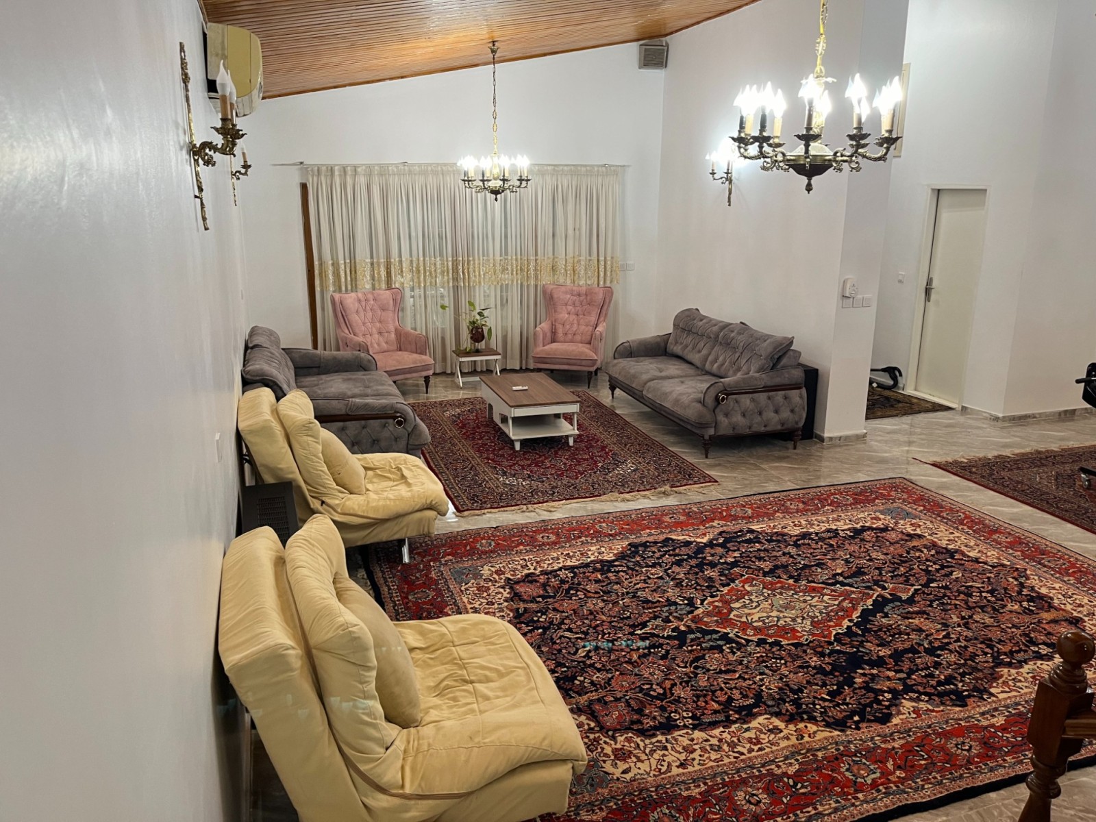 اتاق پذیرایی