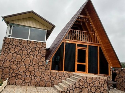 کلبه سوئیسی استخردار تیدا